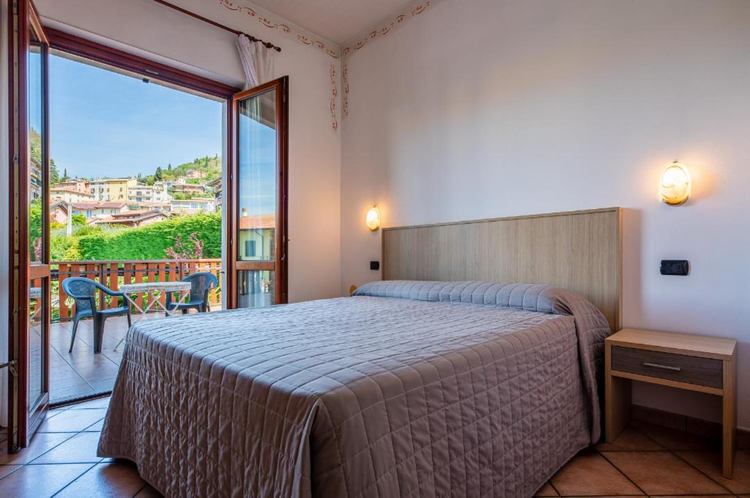 Hotel Romantic Cavaion Veronese Esterno foto